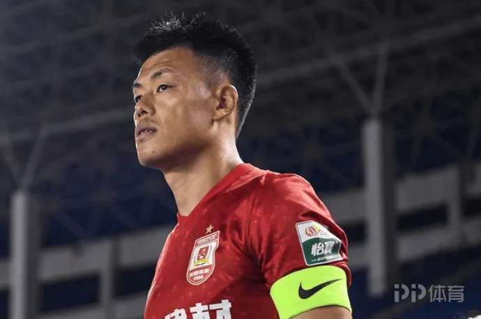 譚龍：對(duì)一分還是比較滿意 感謝球迷不離不棄